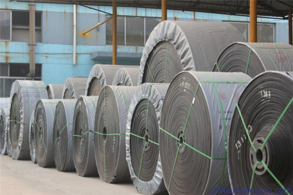 輸送帶廠家簡述輸送帶損壞原因